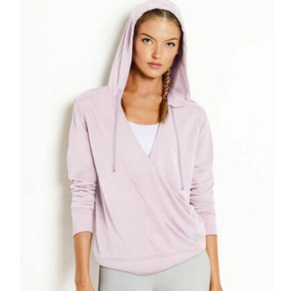Victoria’s Secret SPORT S Wrap Hooded Top NEW